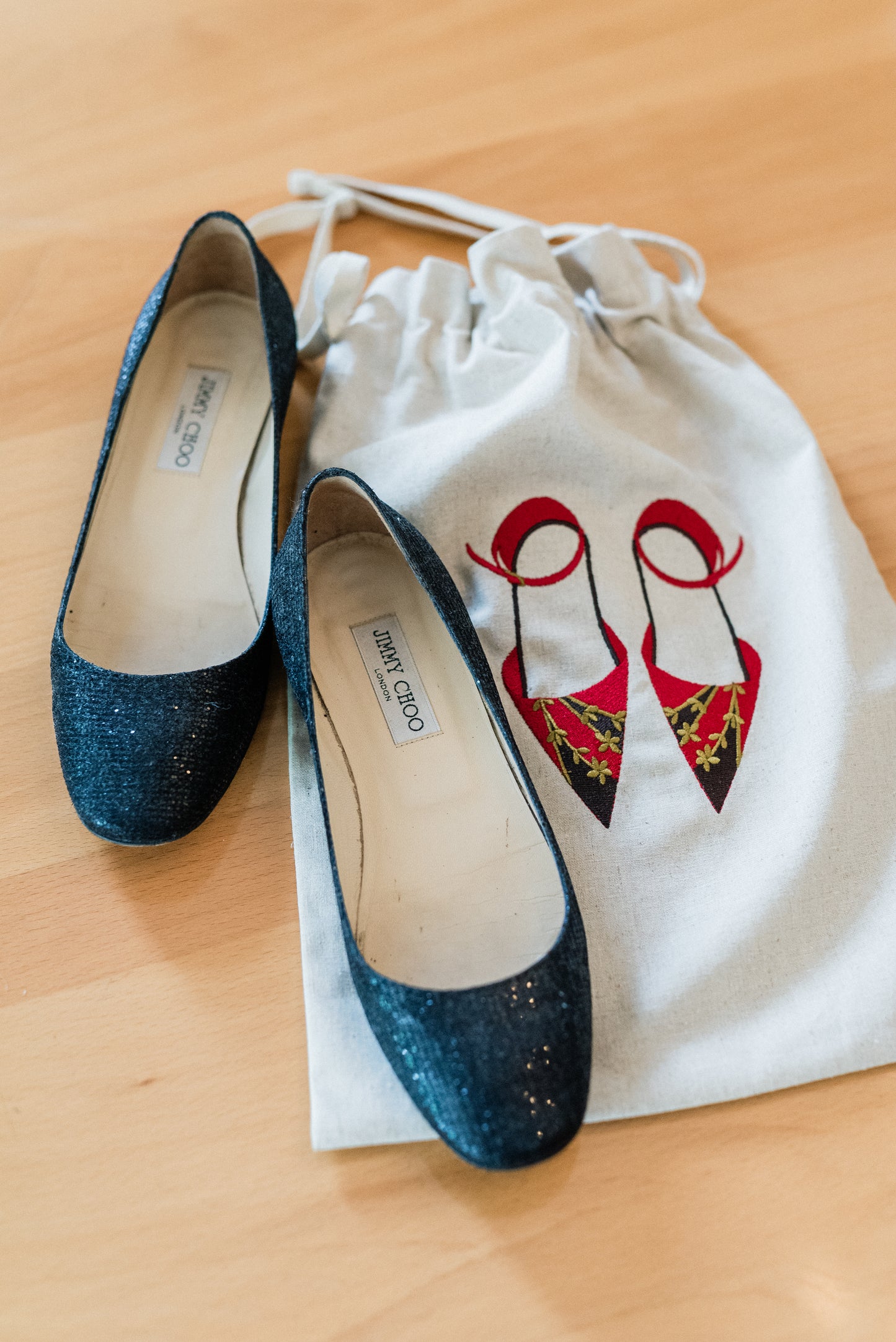 Linen Shoe Bag Ruby on Natural
