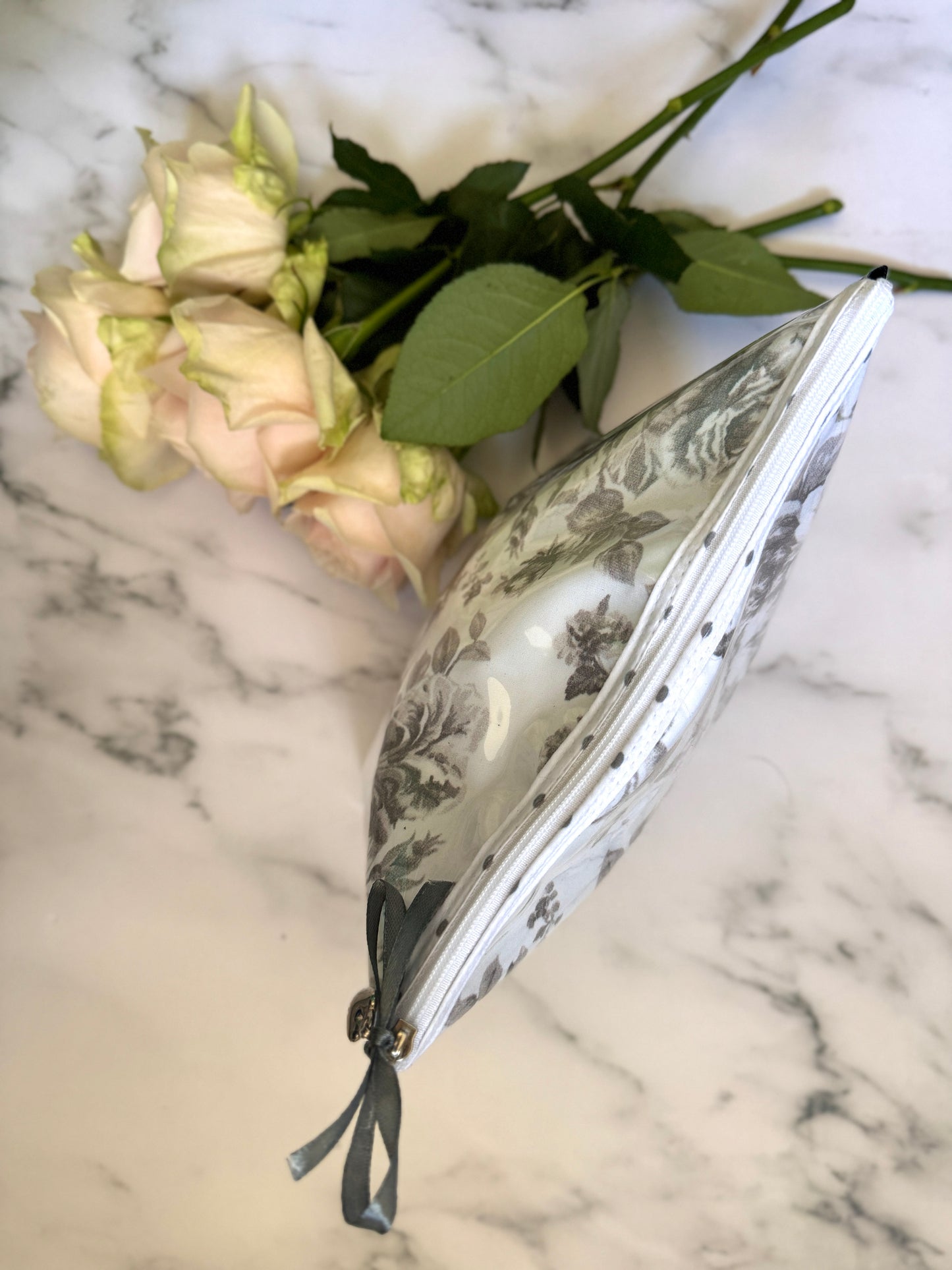 Grey Rose Large