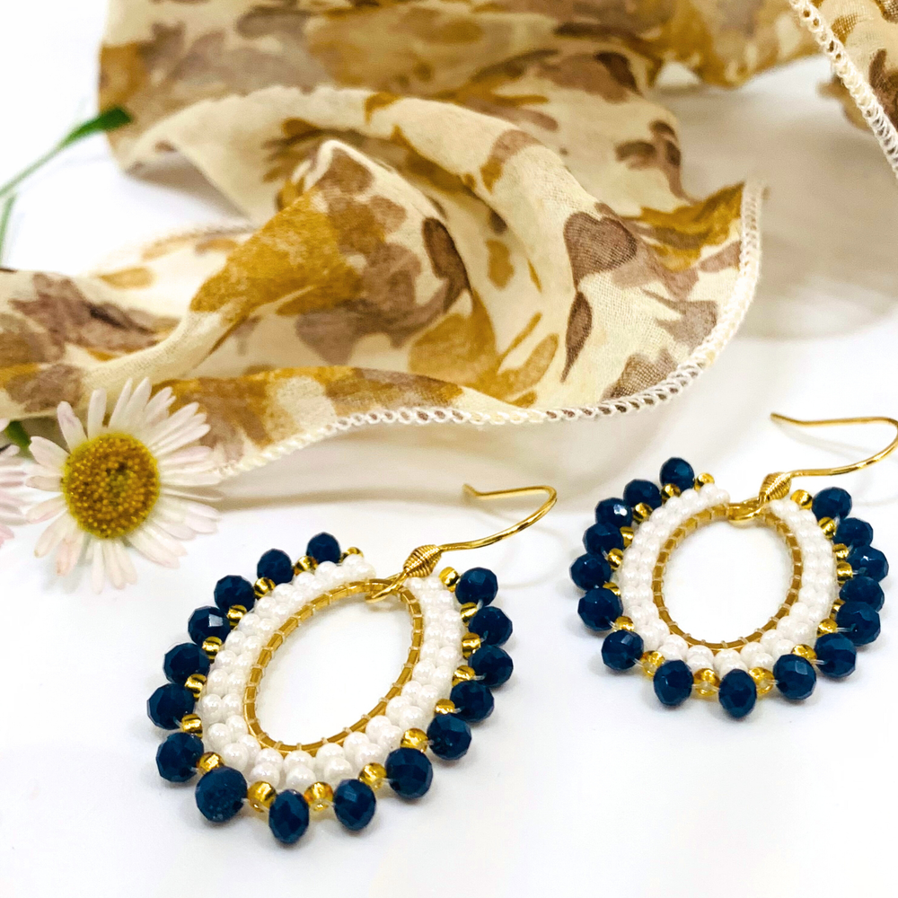 Flower Oval Midnight Blue