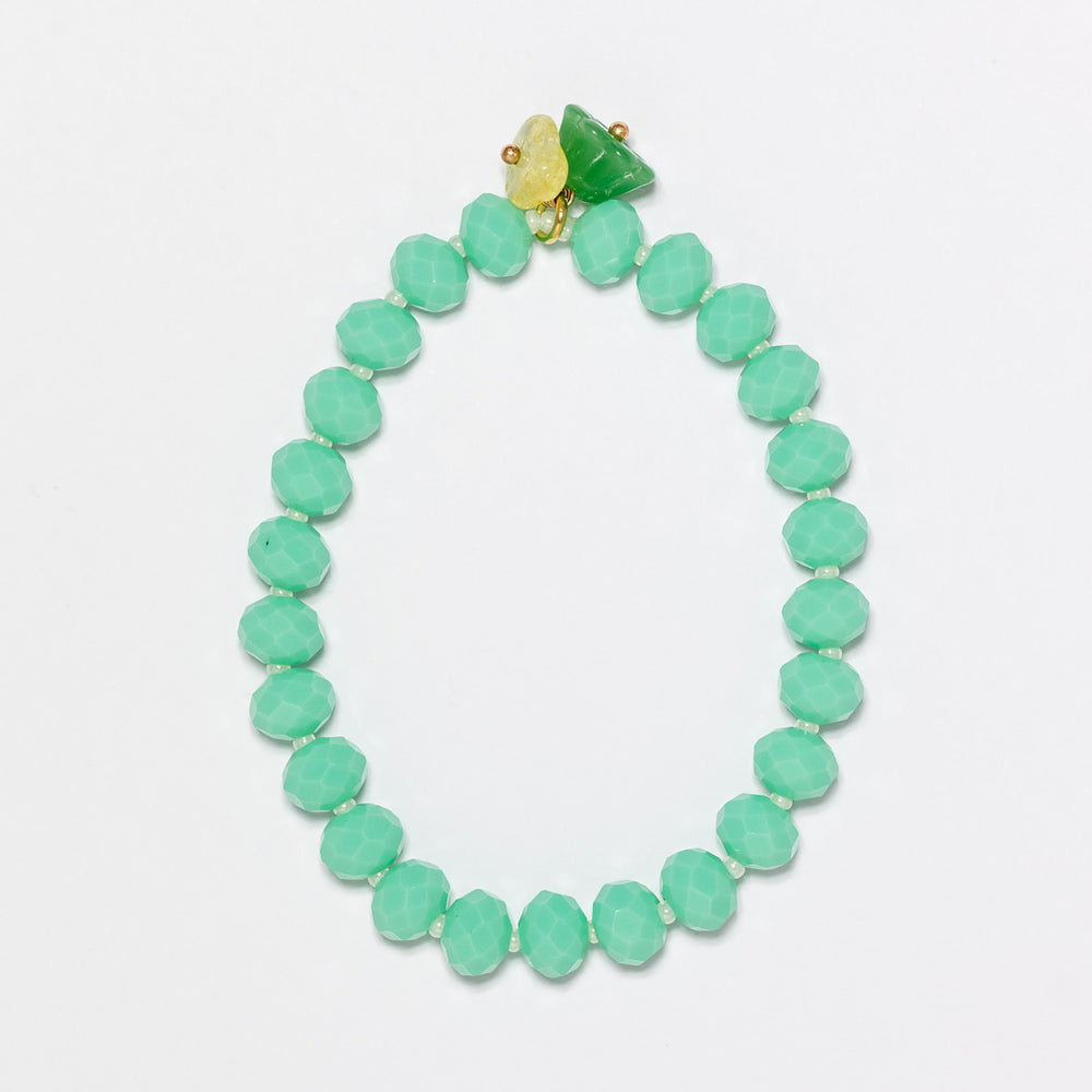 
                  
                    Flower bracelet - mint green
                  
                