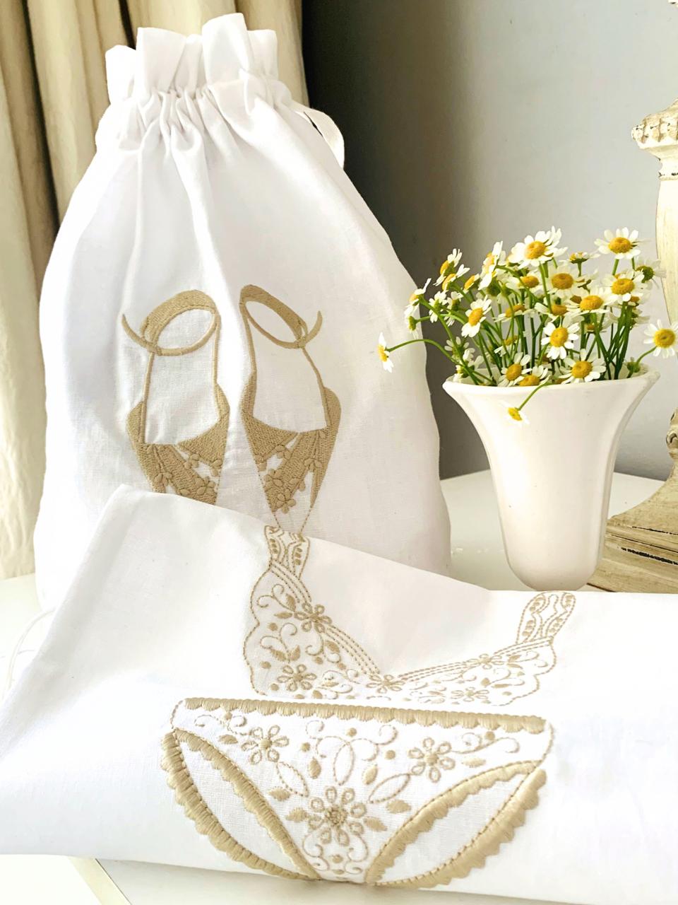 Linen Shoe Bag Natural on White