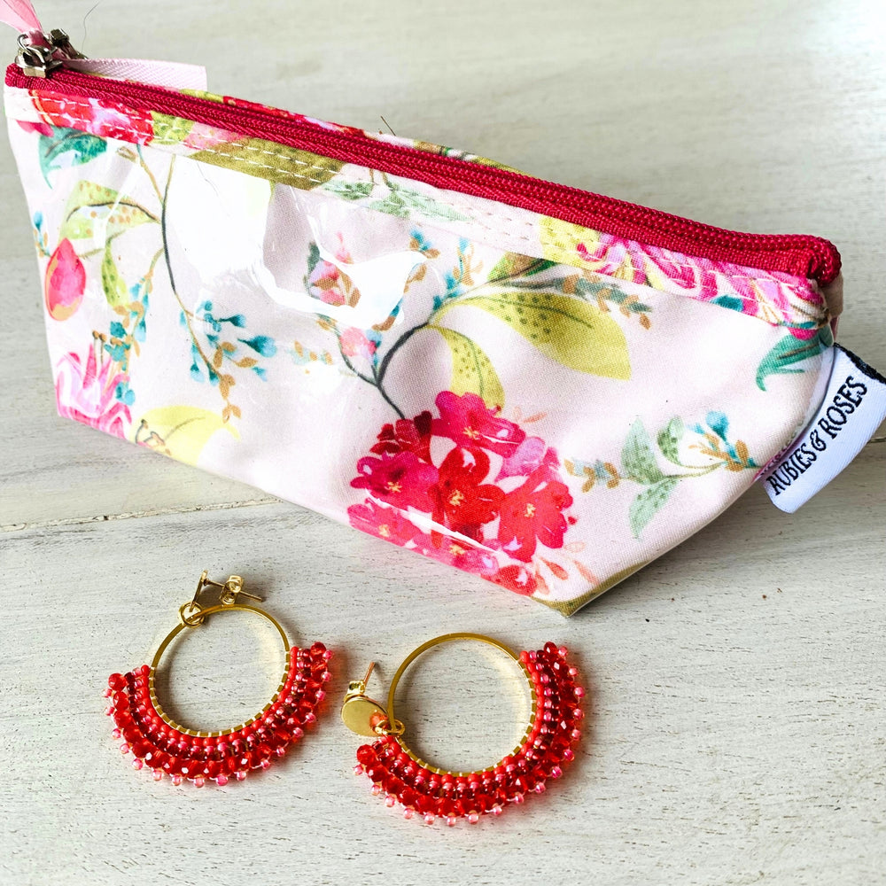 
                  
                    Princess Stud Red Jelly
                  
                